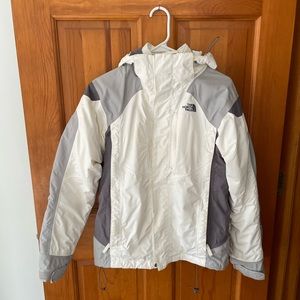 very nice north face women’s ski coat